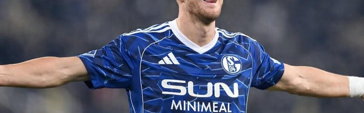 开云娱乐-斯基拉：哲科将接过沙尔克10号球衣，计划48小时内体检