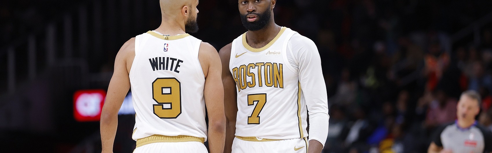 kaiyun sports-NBA彩经：绿军击退尼克斯 热火大胜奇才 猛龙小胜步行者 狼胜快船